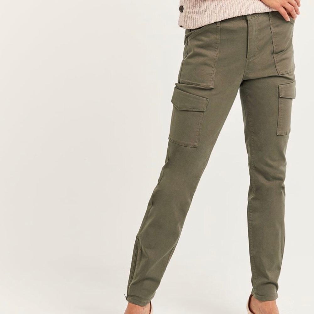 High Rise Skinny Cargo Pants